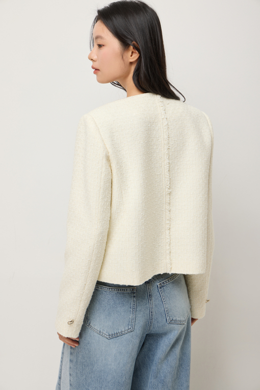 https://img.benettonmall.com/PARTS/KS/25F/SAJKE2541IV_MB_D4.jpg