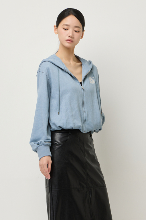 https://img.benettonmall.com/PARTS/KS/25F/SAJP06541LB_MB_D1.jpg