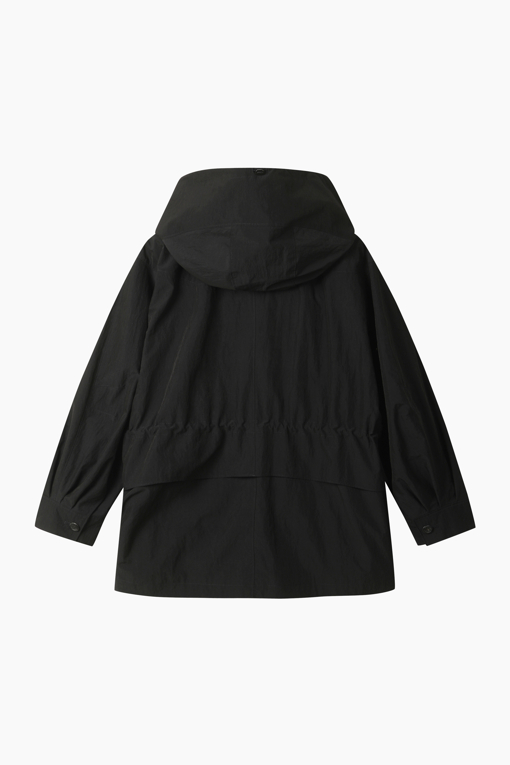 https://img.benettonmall.com/PARTS/KS/25F/SAJP33561BK_MB_D1.jpg