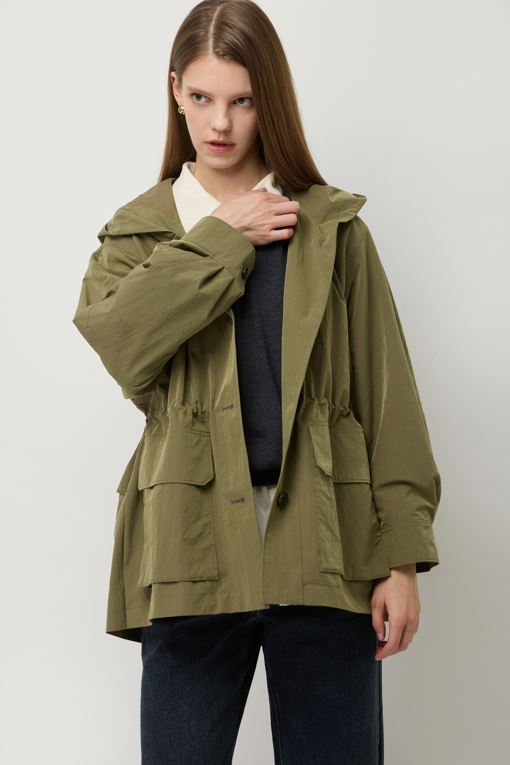 https://img.benettonmall.com/PARTS/KS/25F/SAJP33561KA_MB_D3.jpg