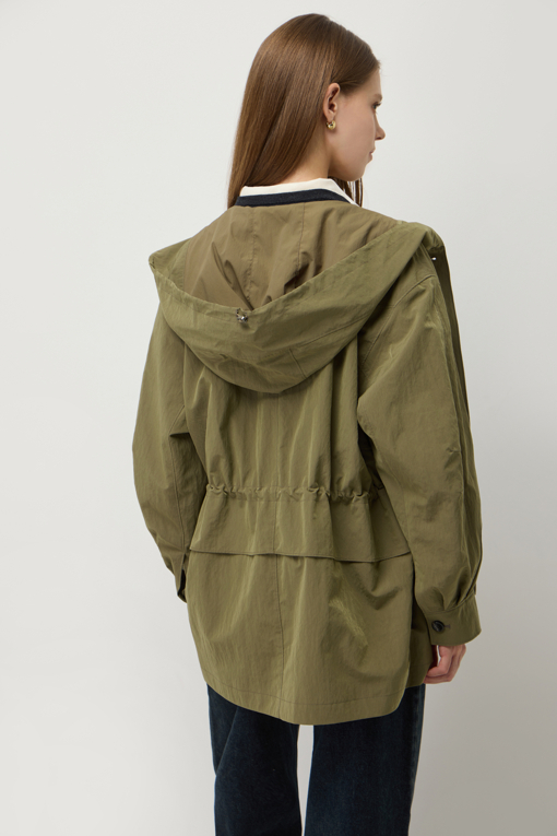 https://img.benettonmall.com/PARTS/KS/25F/SAJP33561KA_MB_D4.jpg