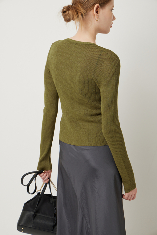https://img.benettonmall.com/PARTS/KS/25F/SAKC01541KA_MB_D4.jpg