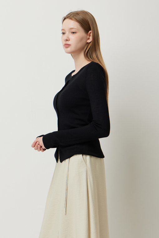 https://img.benettonmall.com/PARTS/KS/25F/SAKC03541BK_MB_D1.jpg