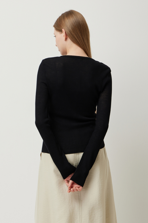 https://img.benettonmall.com/PARTS/KS/25F/SAKC03541BK_MB_D2.jpg