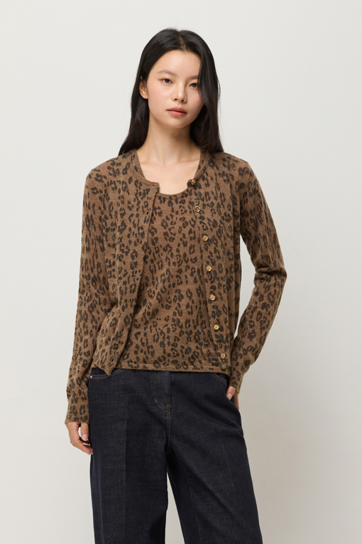 https://img.benettonmall.com/PARTS/KS/25F/SAKC36561BR_MB_D1.jpg