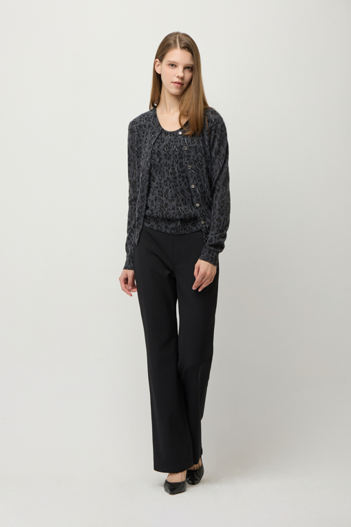 https://img.benettonmall.com/PARTS/KS/25F/SAKC36561DG_MB_D5.jpg