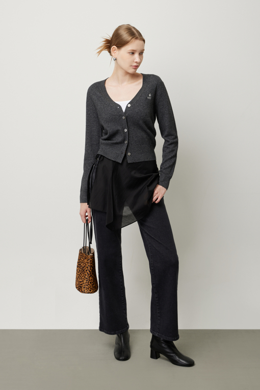 https://img.benettonmall.com/PARTS/KS/25F/SAKC50561DG_MB_D5.jpg
