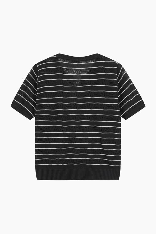 https://img.benettonmall.com/PARTS/KS/25F/SAKCE1541BK_MB_D1.jpg