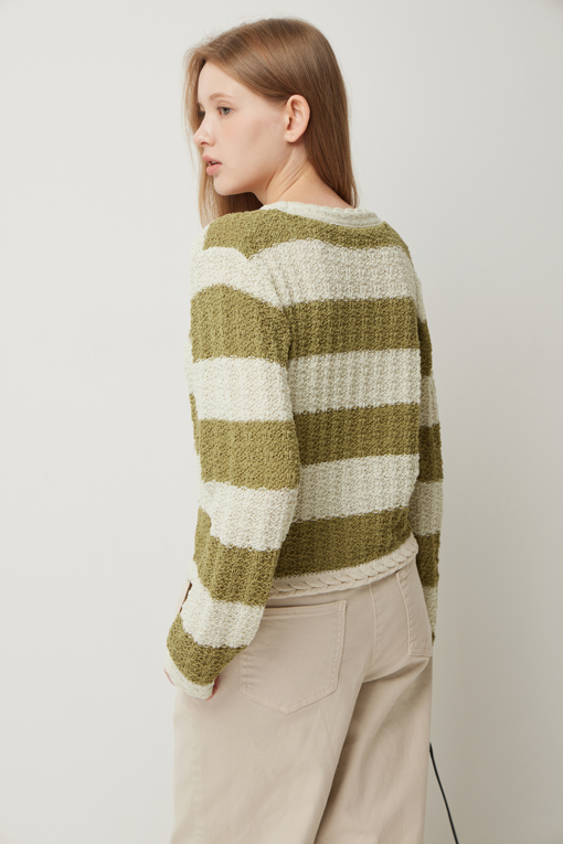 https://img.benettonmall.com/PARTS/KS/25F/SAKCE3541LK_MB_D4.jpg