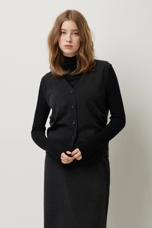 https://img.benettonmall.com/PARTS/KS/25F/SAKCE4561CG_MB.jpg