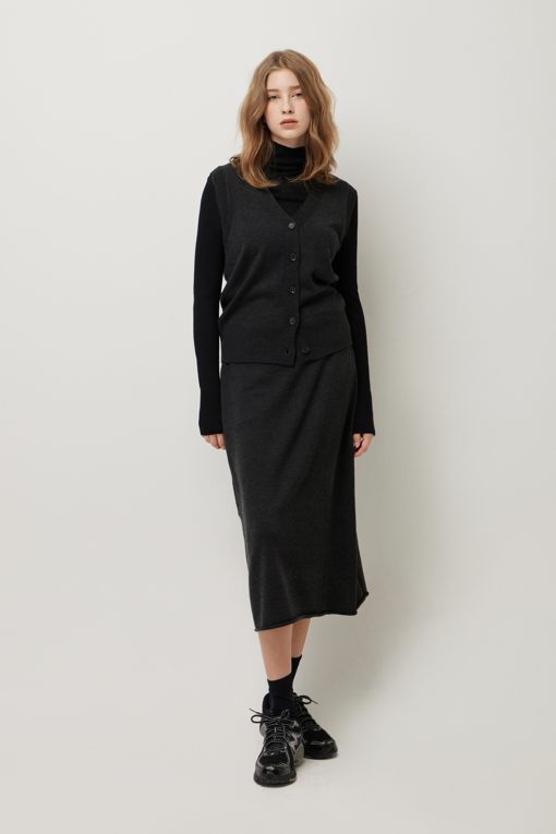 https://img.benettonmall.com/PARTS/KS/25F/SAKCE4561CG_MB_D5.jpg