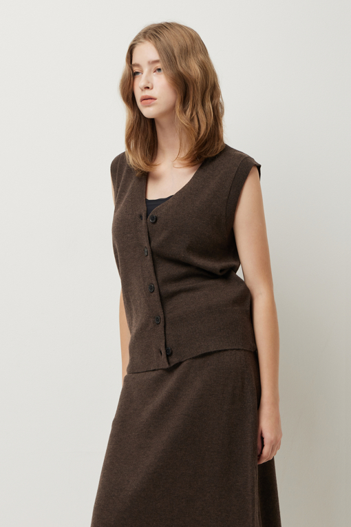 https://img.benettonmall.com/PARTS/KS/25F/SAKCE4561DW_MB_D1.jpg