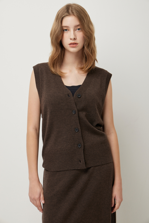 https://img.benettonmall.com/PARTS/KS/25F/SAKCE4561DW_MB_D3.jpg