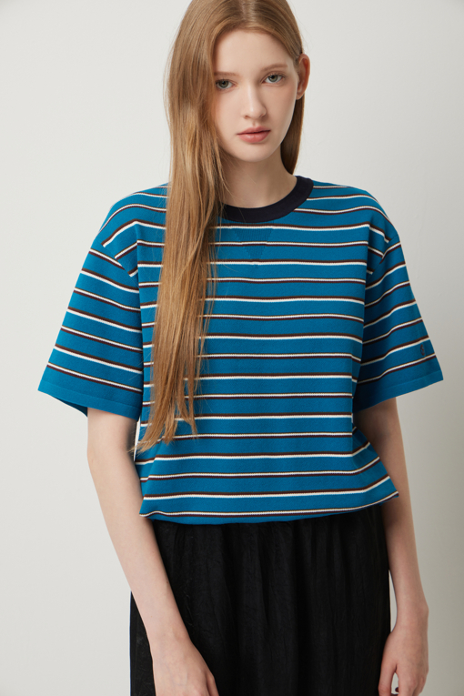 https://img.benettonmall.com/PARTS/KS/25F/SAKP03541BL_MB_D3.jpg