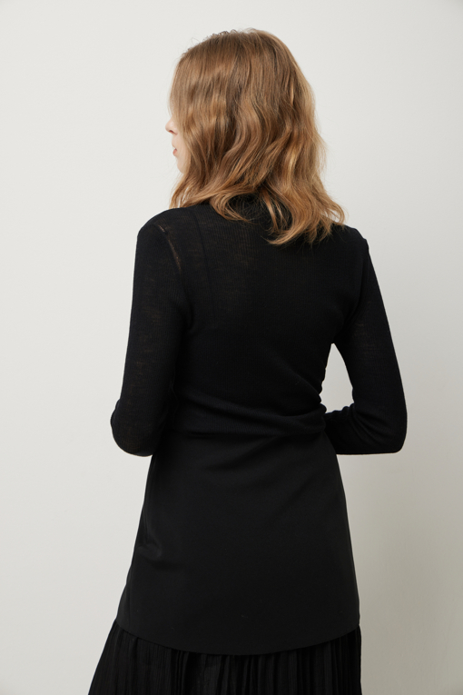 https://img.benettonmall.com/PARTS/KS/25F/SAKP07541BK_MB_D4.jpg