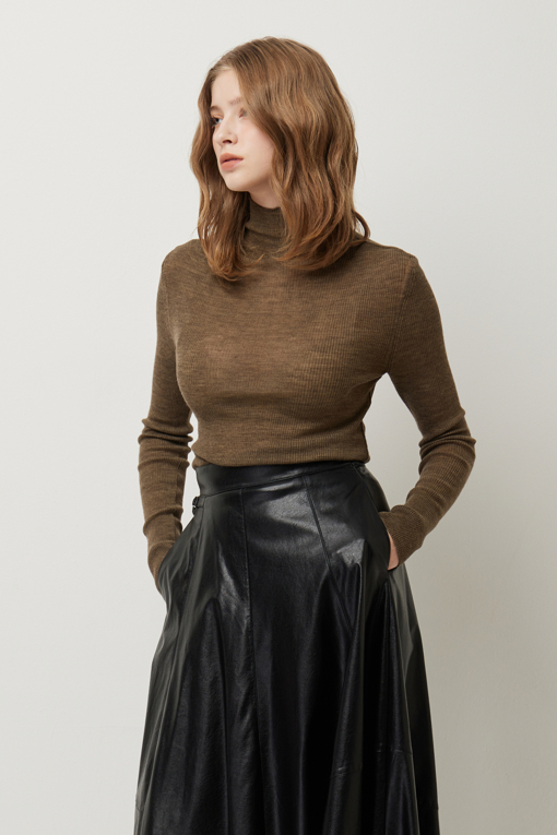 https://img.benettonmall.com/PARTS/KS/25F/SAKP07541MW_MB_D1.jpg