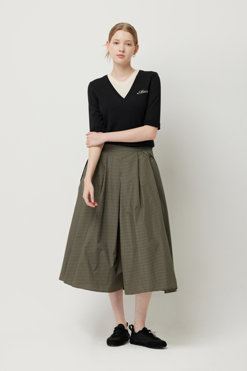 https://img.benettonmall.com/PARTS/KS/25F/SAKP08541BK_MB_D5.jpg