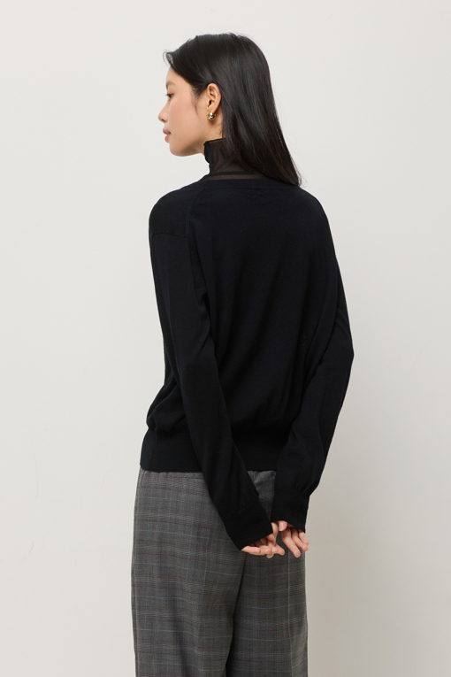 https://img.benettonmall.com/PARTS/KS/25F/SAKP12541BK_MB_D2.jpg
