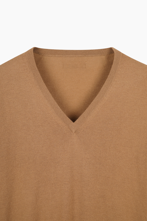 https://img.benettonmall.com/PARTS/KS/25F/SAKP33561BG_MB_D12.jpg