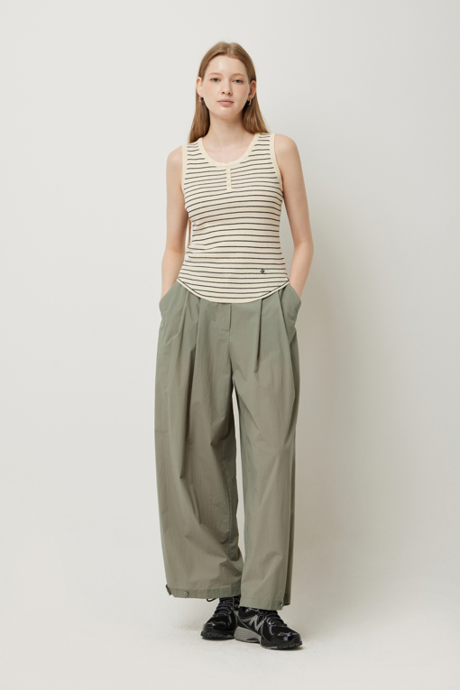 https://img.benettonmall.com/PARTS/KS/25F/SAKP70541BE_MB_D5.jpg