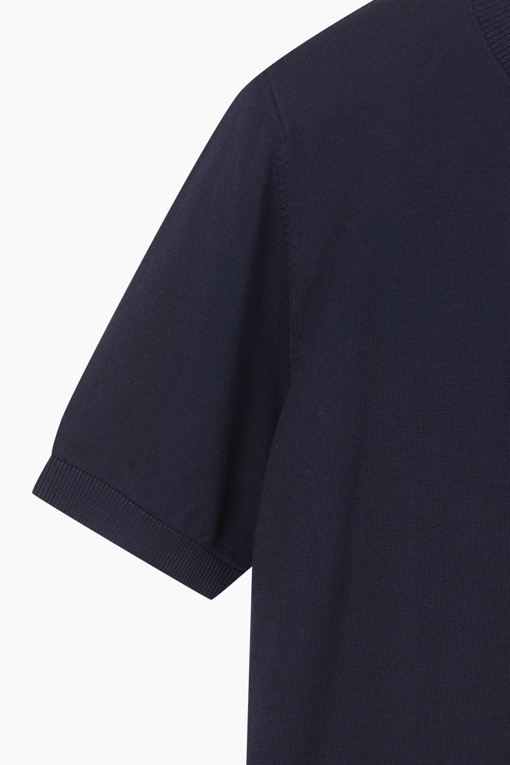 https://img.benettonmall.com/PARTS/KS/25F/SAKPE3541NY_MB_D13.jpg