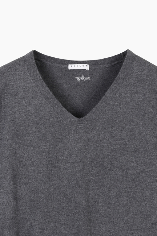 https://img.benettonmall.com/PARTS/KS/25F/SAKPE4561CG_MB_D12.jpg