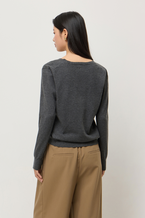 https://img.benettonmall.com/PARTS/KS/25F/SAKPE4561CG_MB_D2.jpg