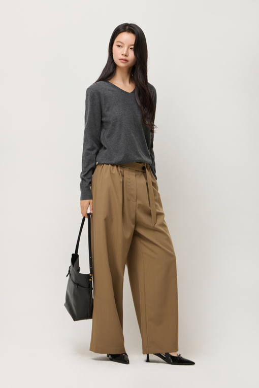 https://img.benettonmall.com/PARTS/KS/25F/SAKPE4561CG_MB_D5.jpg