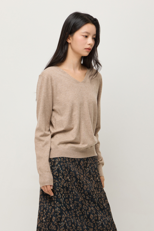 https://img.benettonmall.com/PARTS/KS/25F/SAKPE4561ME_MB_D1.jpg