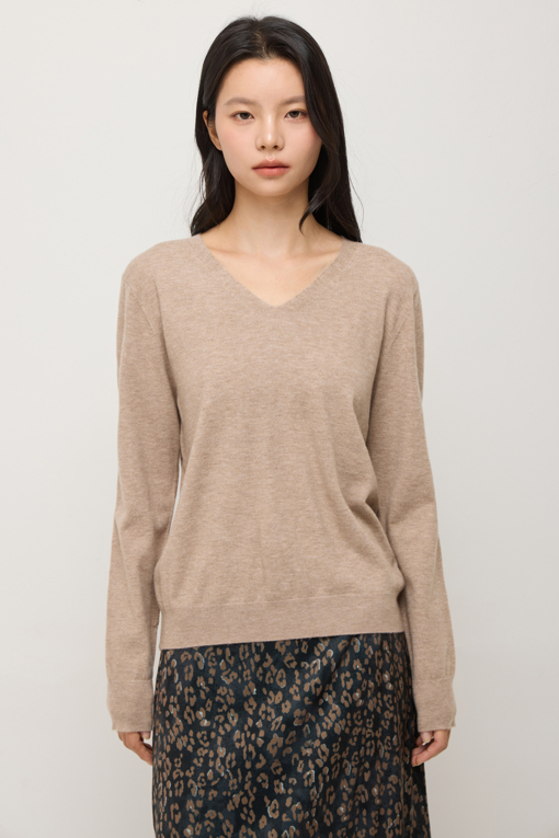 https://img.benettonmall.com/PARTS/KS/25F/SAKPE4561ME_MB_D3.jpg