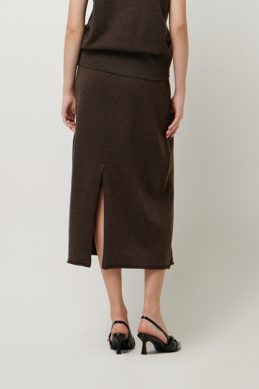 https://img.benettonmall.com/PARTS/KS/25F/SAKSE1561DW_MB_D2.jpg