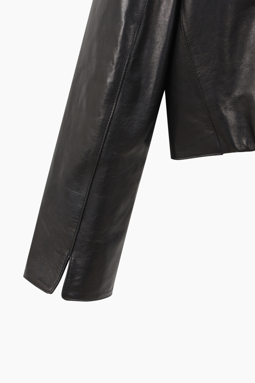 https://img.benettonmall.com/PARTS/KS/25F/SALE37561BK_MB_D12.jpg