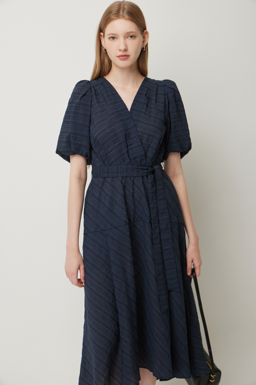https://img.benettonmall.com/PARTS/KS/25F/SAOP07541NY_MB_D3.jpg