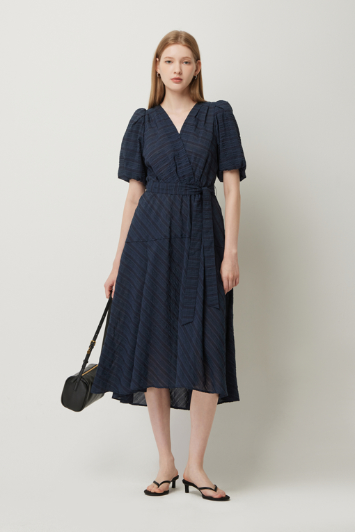 https://img.benettonmall.com/PARTS/KS/25F/SAOP07541NY_MB_D5.jpg