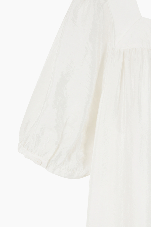 https://img.benettonmall.com/PARTS/KS/25F/SAOP08541WH_MB_D13.jpg