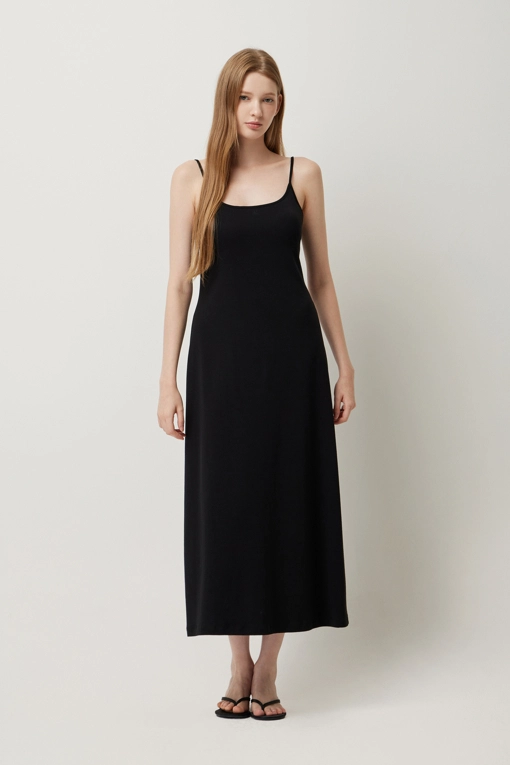 https://img.benettonmall.com/PARTS/KS/25F/SAOP13541BK_MB.jpg