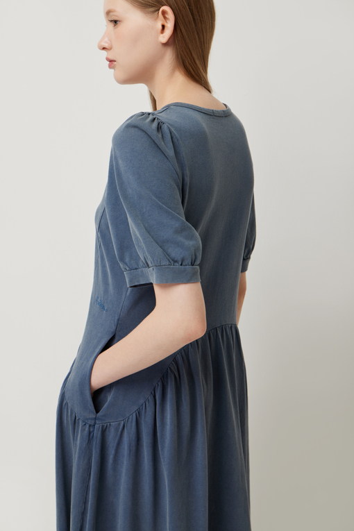 https://img.benettonmall.com/PARTS/KS/25F/SAOPE1541DB_MB_D4.jpg