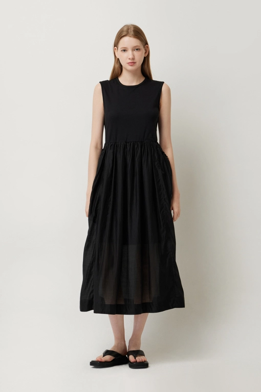 https://img.benettonmall.com/PARTS/KS/25F/SAOPE2541BK_MB.jpg
