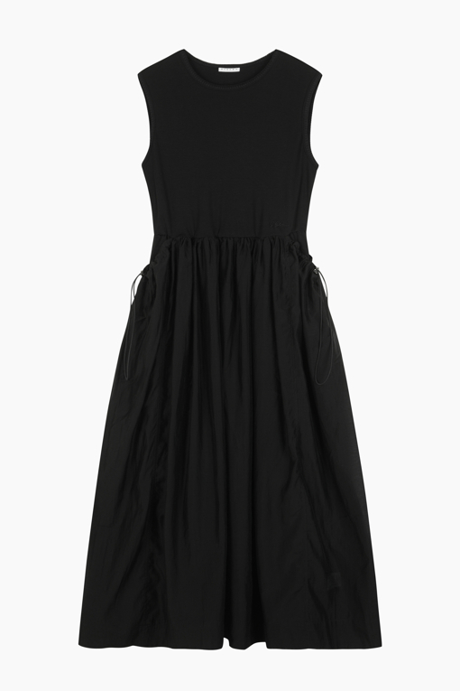 https://img.benettonmall.com/PARTS/KS/25F/SAOPE2541BK_MB_D10.jpg