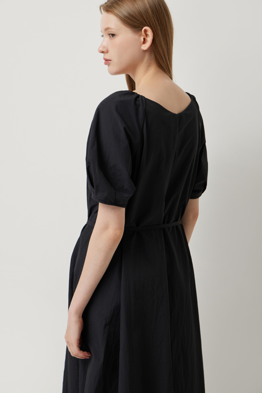 https://img.benettonmall.com/PARTS/KS/25F/SAOPE4541BK_MB_D4.jpg