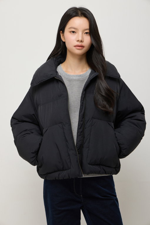 https://img.benettonmall.com/PARTS/KS/25F/SAPDE1561BK_MB_D3.jpg