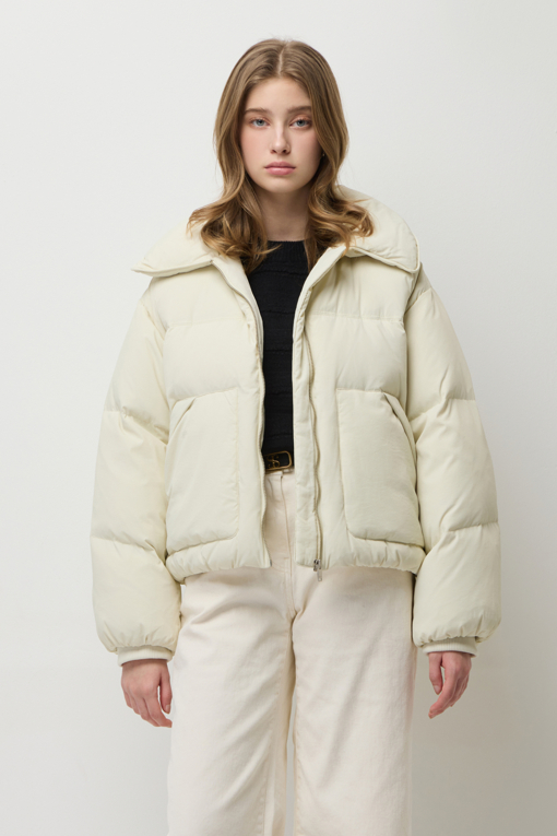 https://img.benettonmall.com/PARTS/KS/25F/SAPDE1561IV_MB_D0.jpg