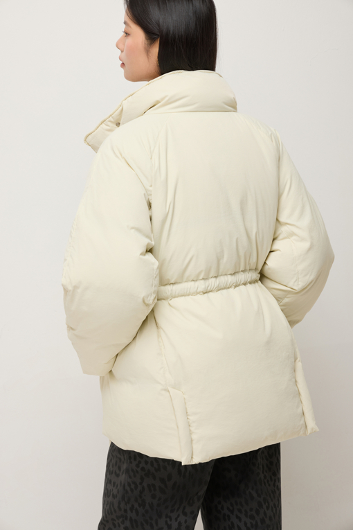 https://img.benettonmall.com/PARTS/KS/25F/SAPDE2561IV_MB_D4.jpg