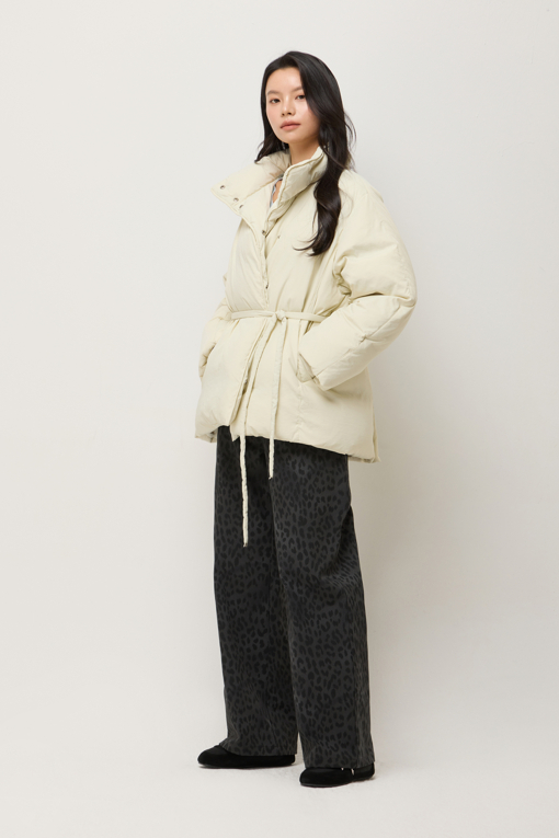 https://img.benettonmall.com/PARTS/KS/25F/SAPDE2561IV_MB_D5.jpg