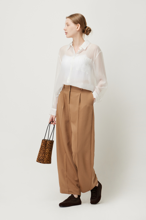https://img.benettonmall.com/PARTS/KS/25F/SAPT02541BR_MB_D5.jpg