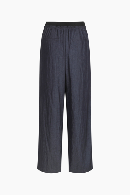 https://img.benettonmall.com/PARTS/KS/25F/SAPT06541NY_MB_D1.jpg