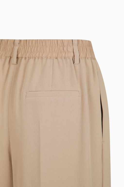 https://img.benettonmall.com/PARTS/KS/25F/SAPT09541BG_MB_D3.jpg