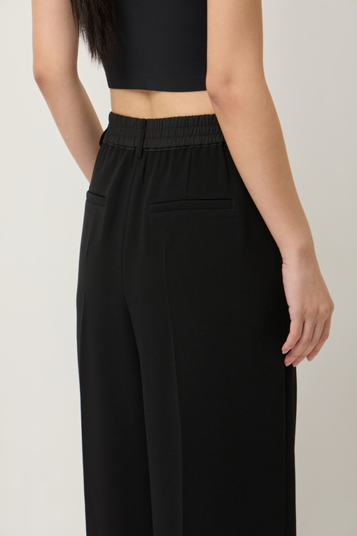 https://img.benettonmall.com/PARTS/KS/25F/SAPT09541BK_MB_D5.jpg