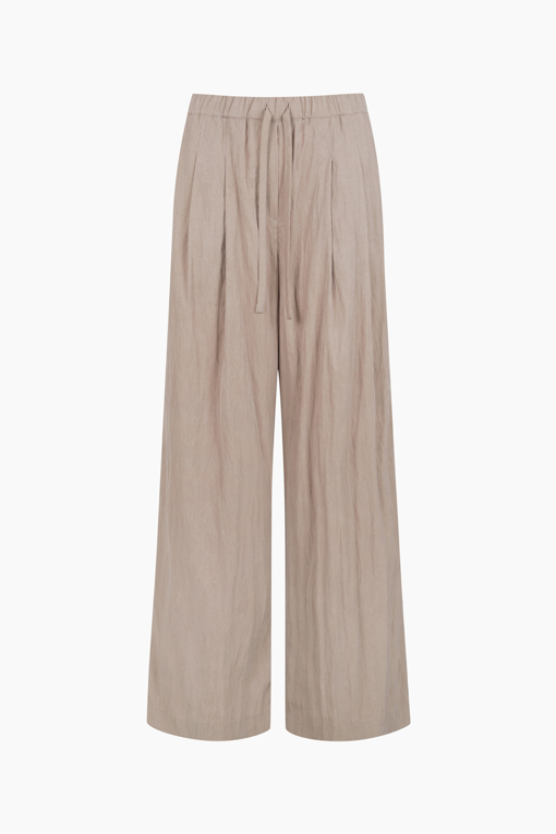 https://img.benettonmall.com/PARTS/KS/25F/SAPT10541BG_MB_D10.jpg