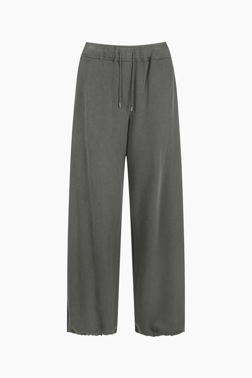 https://img.benettonmall.com/PARTS/KS/25F/SAPT35561DG_MB_D10.jpg